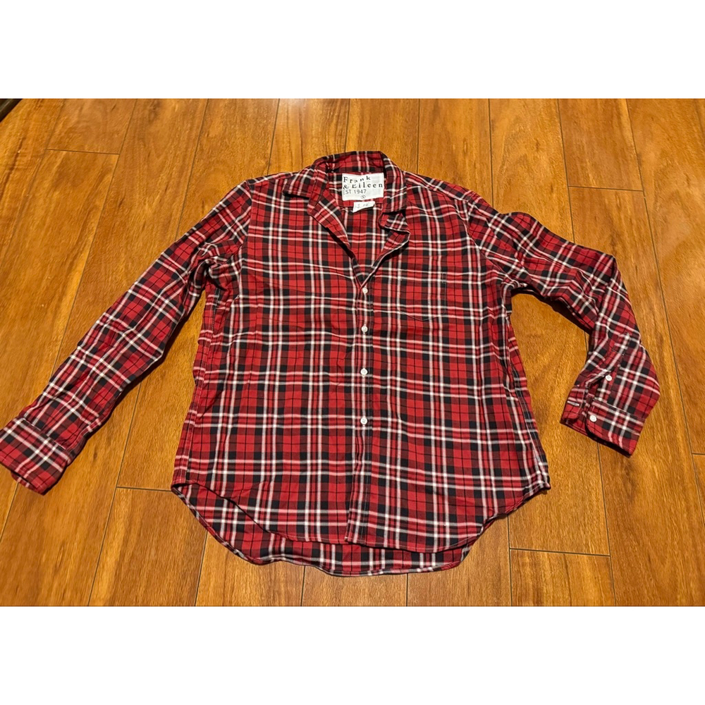 Women's Frank & Eileen Red & Black Plaid Button Down Shirt S